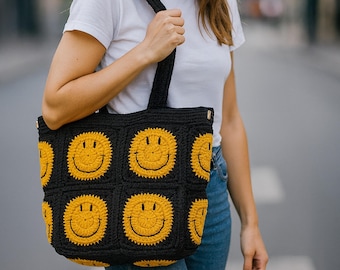 Smiley Face Crochet Tote Bag: Handmade Retro Purse with Leather Handles