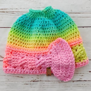PDF Download only--Messy Bun Hat, Weekend Whimsy Hat for Women, Bun Beanie, Easy Pattern
