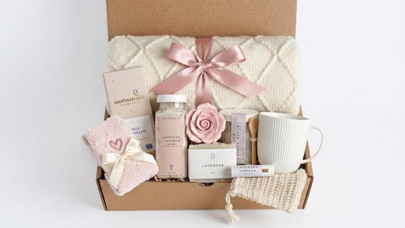 Hug In A Box, Encouragement Gift, Mom Gift Set, Hygee Gift Box, Spa Gift Box, Cozy Care Package, Self Care Basket, Thinking Of You Box