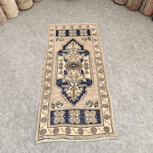 2x3 Blue Purple Red, 2x3 Small Area Rug, Vintage Doormat Rug, Doorway Faded Rug, Handmade Wool Rug, Home Rug, Bathroom Soft Rug 1.5x3.3 ft.