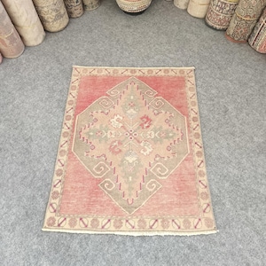 2x3 Square Size Rug, 2x3 Small Area Rug, Faded Red Green Rug, Doormat Rug, Doorway Rug, Vintage Rug, Hand Woven Rug, Home Rug 2.2x2.8 ft.