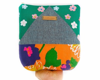 Medium Tri-Color Bucket Pouch, Women Wallet, School Supplies, Gift for Her, Pencil Pouch, Travel Pouch, Accessory Pouch, Gadget Bag