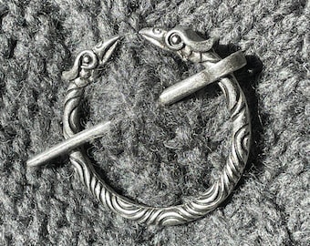 Raven Penannular Shawl Pin