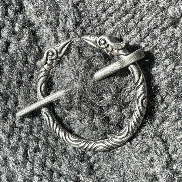 Raven Penannular Shawl Pin