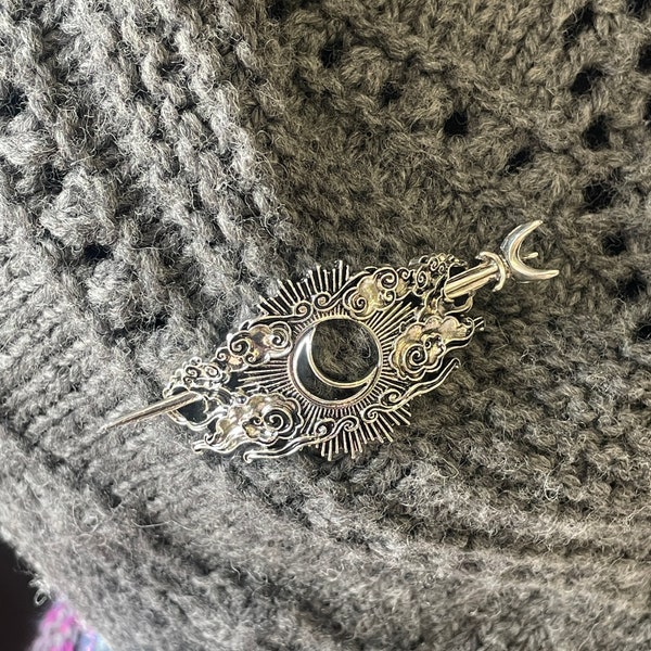 Oval Shawl Pin: Crescent Moon