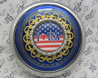 Compact Mirror I Love USA Comes With Protective Pouch