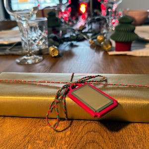 Etichetta regalo da grattare, etichetta con il nome, Babbo Natale segreto, etichetta con il nome, Natale, etichetta Babbo Natale segreto