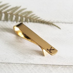 Hockey Sticks Tie Clip • Hockey Tie Bar • Hockey Lover • 7th Anniversary • Gift for Him • Anniversary Gift • Father's Day • Gift for Dad