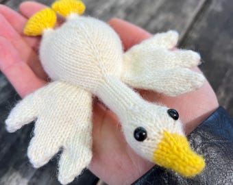 Handmade Knitted Wool Goose: White Plush Toy