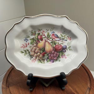Vintage 1976 Avon 22K Gold Trim Bird & Fruit Decorative Oval Dish by Enoch Wedgwood (Tunstall) Ltd. England