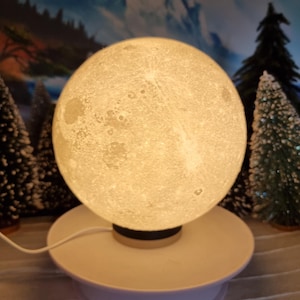 3D Moon Lamp - LED Night Light - Birthday Christmas Gift - Home Decor - Replica Moon