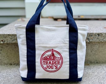 Trader Joes Mini Tote Lunch Bag - Lined and Insulated, full zipper