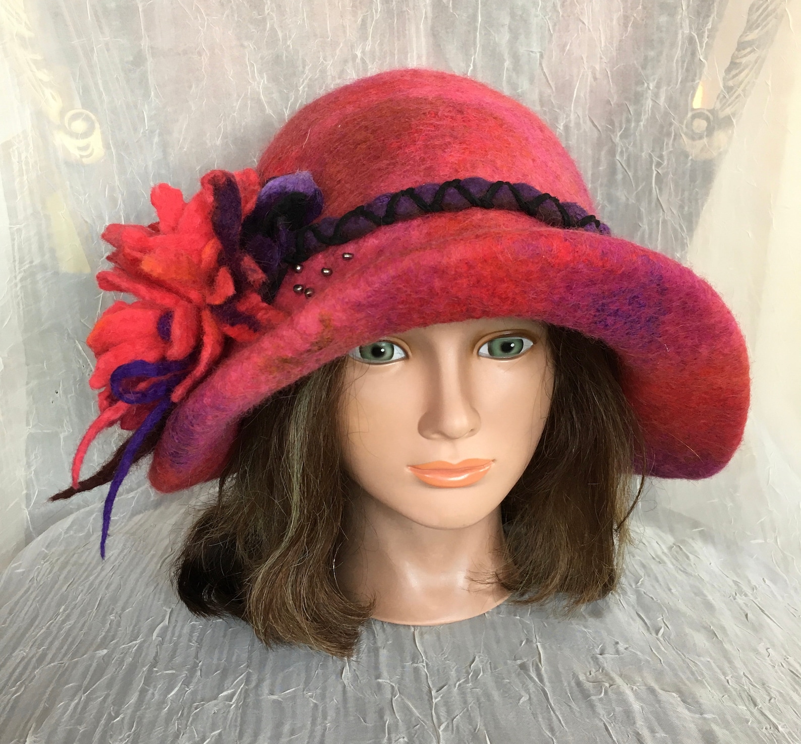 Red Flapper Hat Ooak Designer Flapper Hat Red Cloche Wet Felted Merino Wool Red Black ...