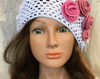 Summer crochet beret hat beanie white with flowers wearable art