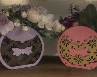 Handcrafted Wooden Purse Shelf Sitter, Layered Wood Handbag Decor, Floral Cutout Accent