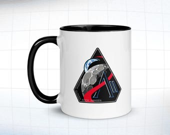 Tazza con toppa della missione Artemis II – Lancio spaziale NASA, manico nero