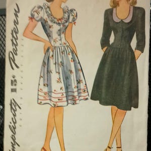 Simplicity 1092, modello completo per abito, corpetto con bottoni, 2 stili, taglia 16, busto 34, anni '40 circa #N74