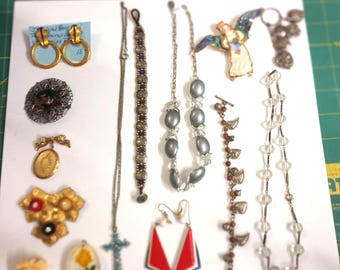 Vintage Jewelry, Pick & Choose from Locket, Necklaces, Brooches, Earrings, Charms, Bracelets 5 Dollars Each #J1129