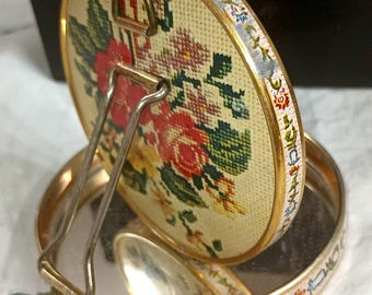 Vintage Double Mirrored Compact w Stand, Faux Cross Stitch, Round Pocket Purse Vanity Mirror #J1041