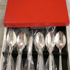 Sheffield England, 6 PC Set Demitasse Spoons, EPNS Silverplate, Boxed Coffee Dessert #J854