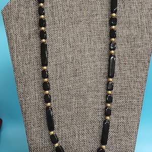 Trifari Retro Vintage Necklace Black, Gold Classic Signed #J142