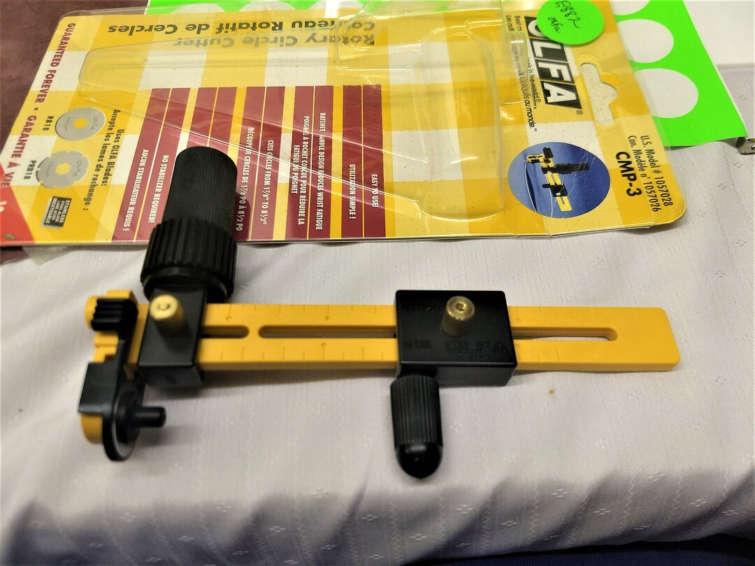 Olfa Rotary Circle Cutter Model 1057028 CMP3 Cuts Circles Etsy
