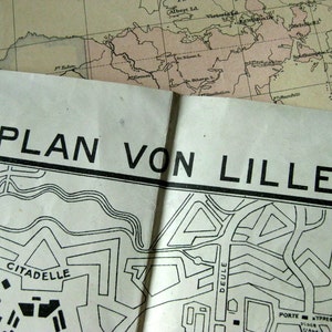 ca. 1916 Vintage Karte von Lille, Frankreich, möglicherweise eine deutsche Militärkarte - Vintage Stadtplan