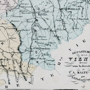 Ancienne carte de Vienne, France - avec l'encart de Poitiers - coloriée à la main - carte vintage française des années 1800