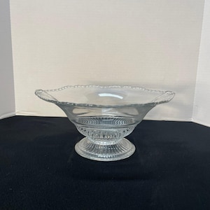 VINTAGE Compote bowl by CAMBRIDGE GLASS Co.