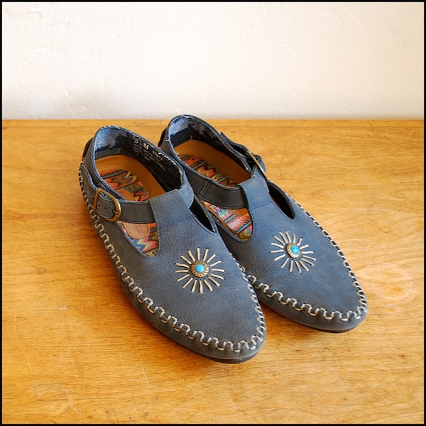 FREE Worldwide Shipping VINTAGE Blue Suede MOCCASIN 8.5 M