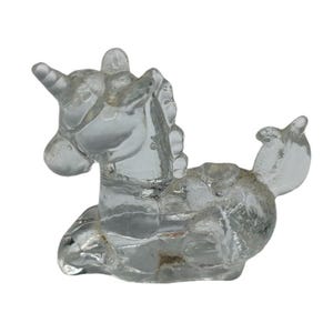 Candelabro pequeño con forma de unicornio de cristal de Taiwán Biederman vintage