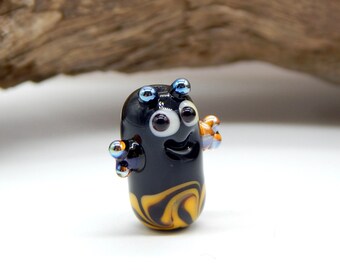 RESERVED--Tiny Honey Bee Lampwork Bead-Lampwork Focal-Cute Honey Bee-Whimsical Bee-Bee Lover-Fairy Garden-Women Gift-Artisan Lampwork SRA