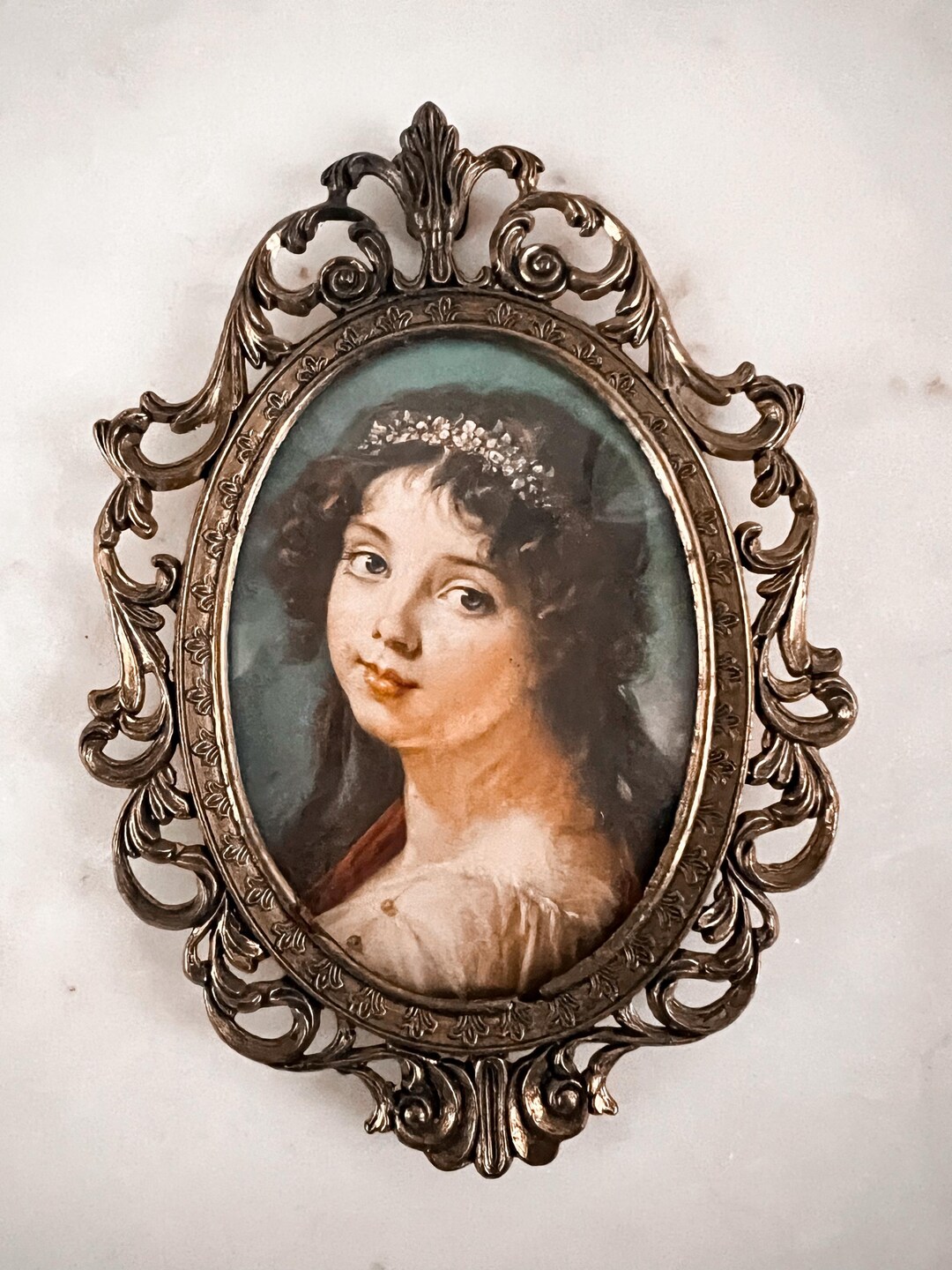 Vintage Oval Brass-plate Oval Portrait Frame - Etsy