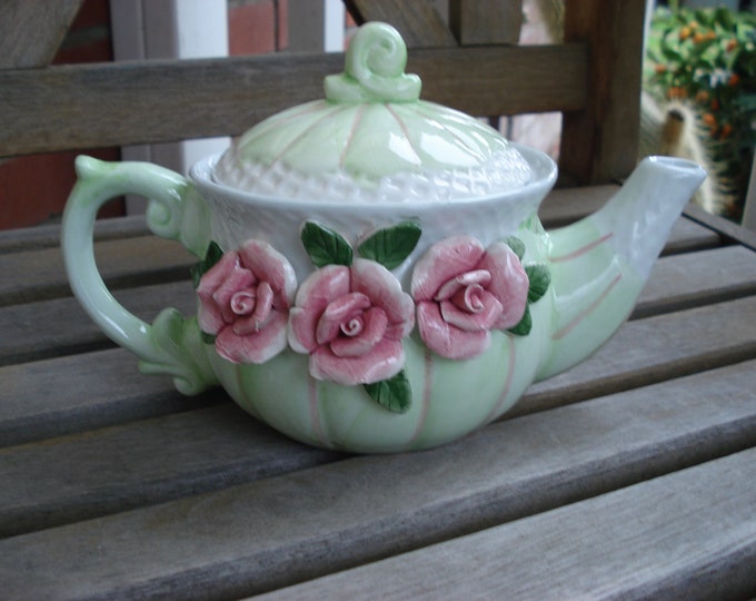 VINTAGE BLOOM RITE Teapot Light Green W/pink Roses - Etsy