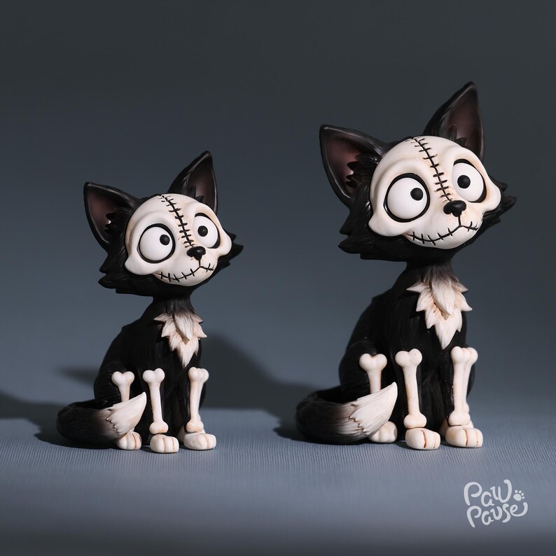 Gotisk kattfigur, handmålad kattstaty i harts, läskig kattdekor, mörk fantasiskulptur, gotisk heminredning, Halloween-kattpresent bild 3