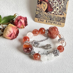 Verzorgende genade: "Zelfliefde en vrouwelijke energie", hematoïde bloemkwarts, bergkristal, bergkwarts, kralenkristalarmband, cadeau voor moeder