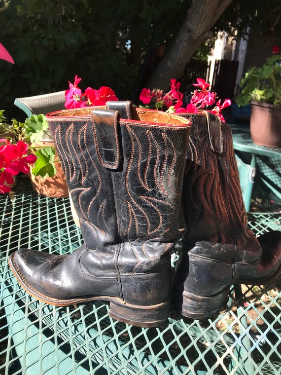 New cowboy deals boot company