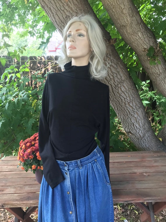 1980’s Cami International Black Wool Batwing Turtl