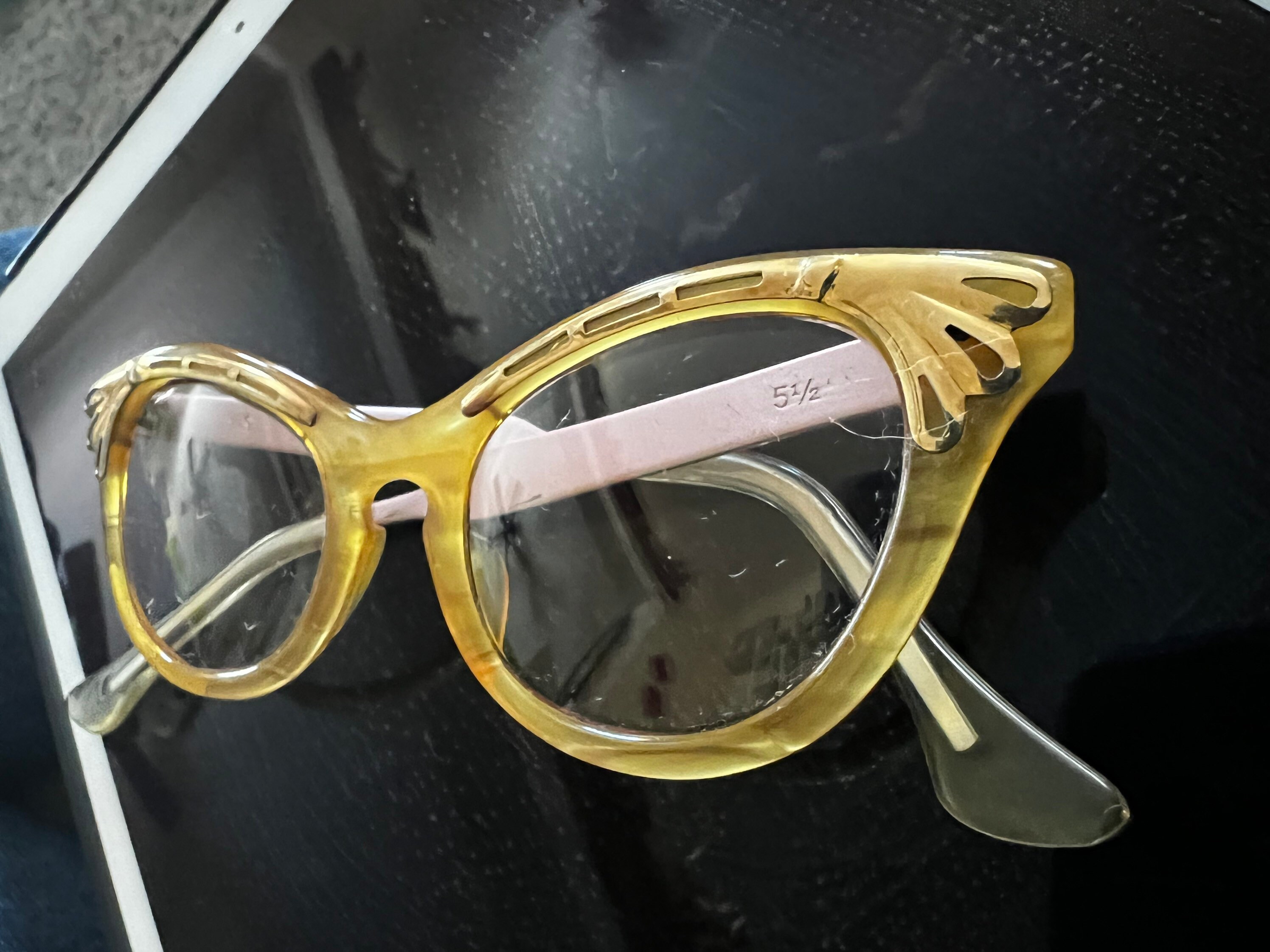 1950\'s Bakelite CatEyed Sunglasses Drugstore True Vintage Bakelite Black Black Angled Cat  main image 4