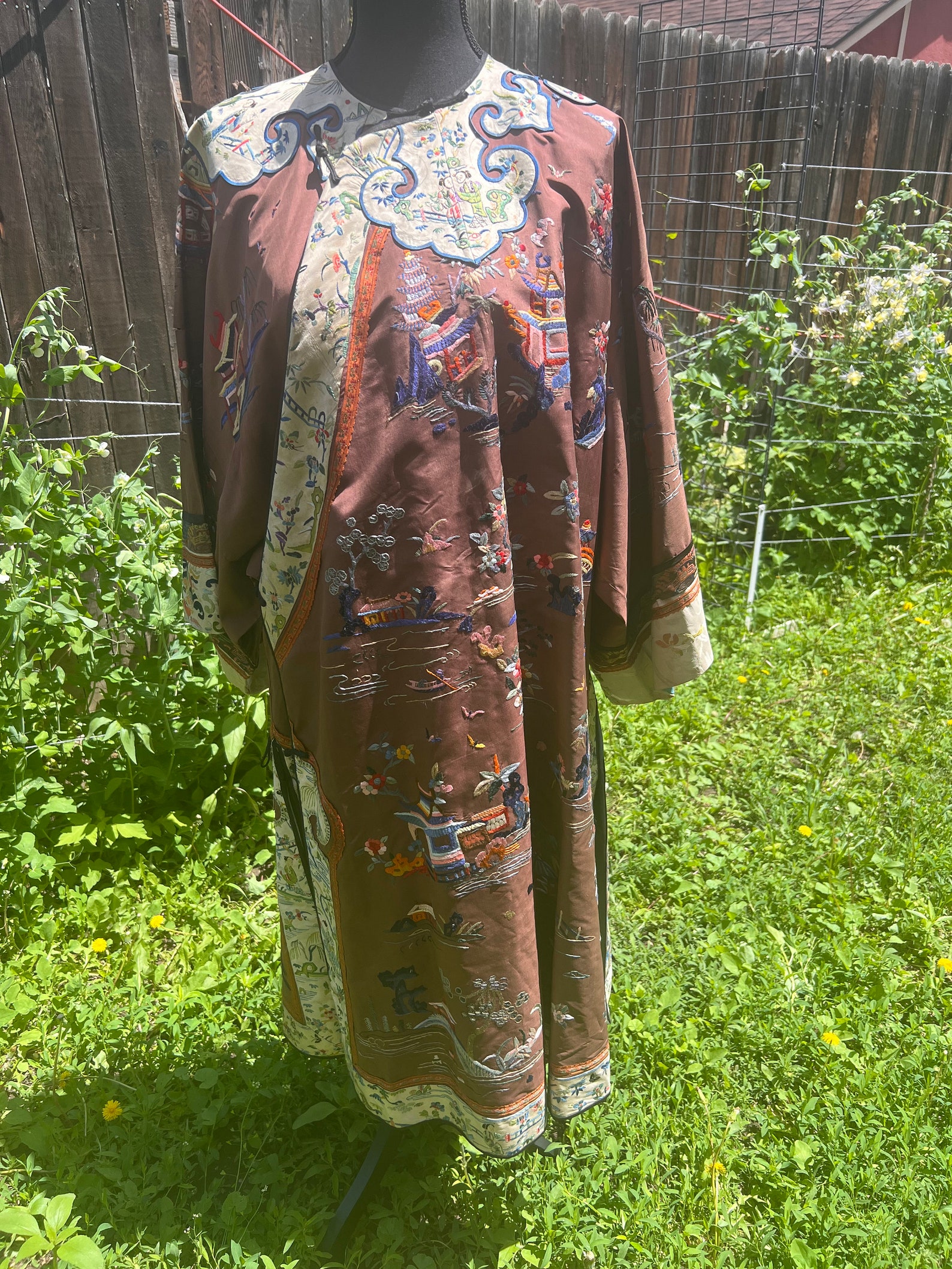 Late 1800s Embroidered Cinnamon Color Silk Chinese Manchu Gown Qing ...