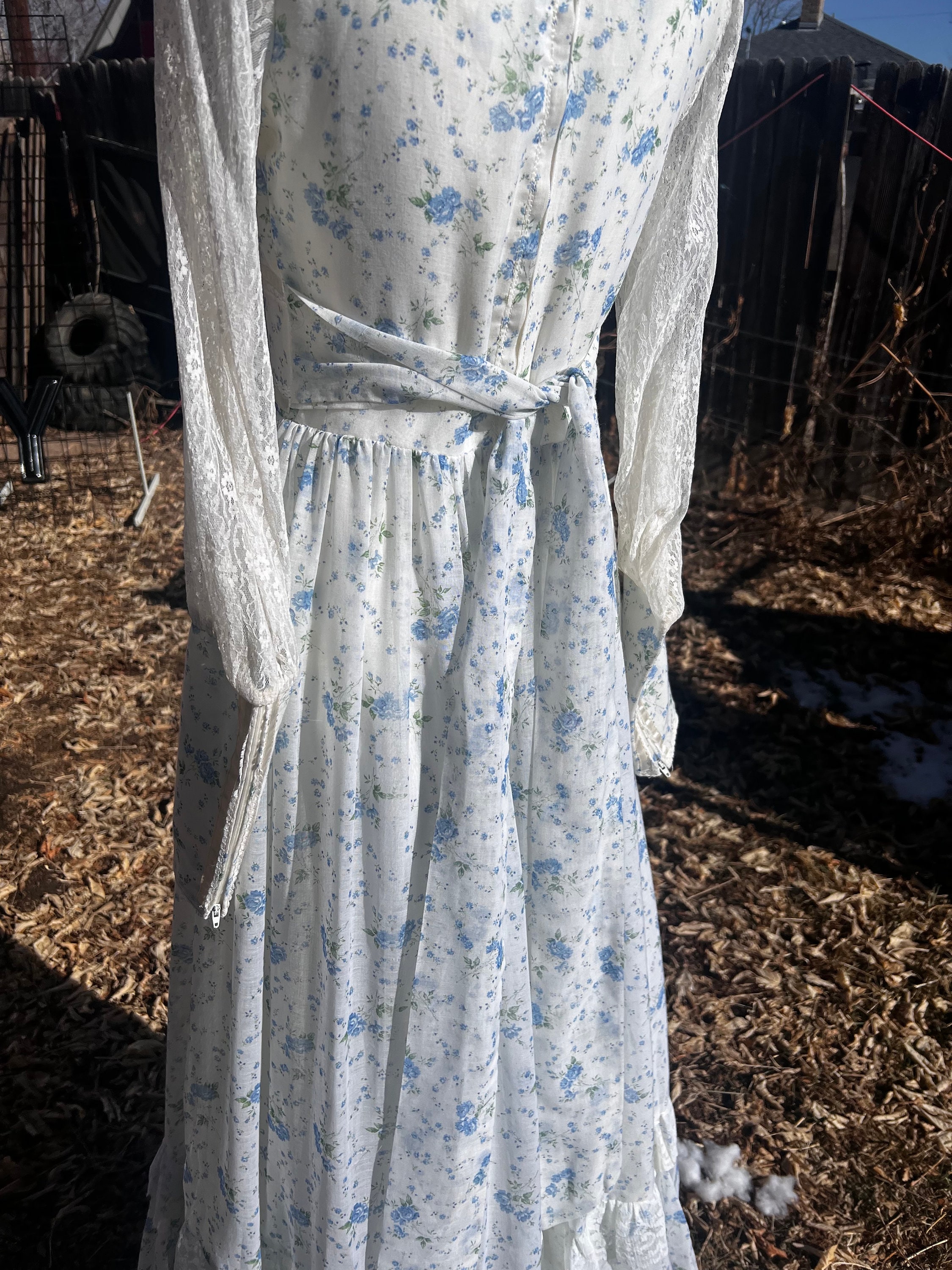 1980's Gunne Sax by Jessica Mcclintock Victorian Style Blue