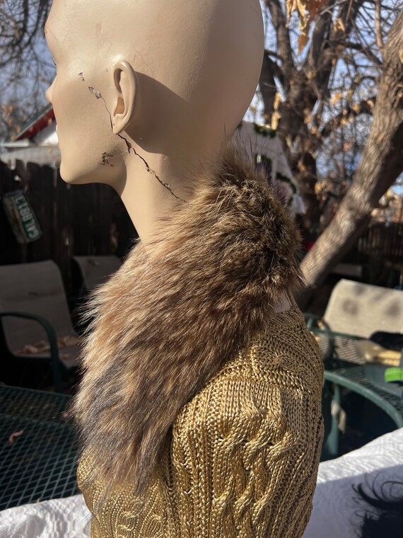 Vintage raccoon faux fur collar - image 3