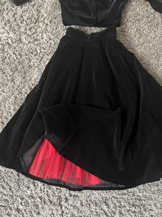 Two-Piece Velvet Ensemble With Contrasting Pleated Skirt - Red