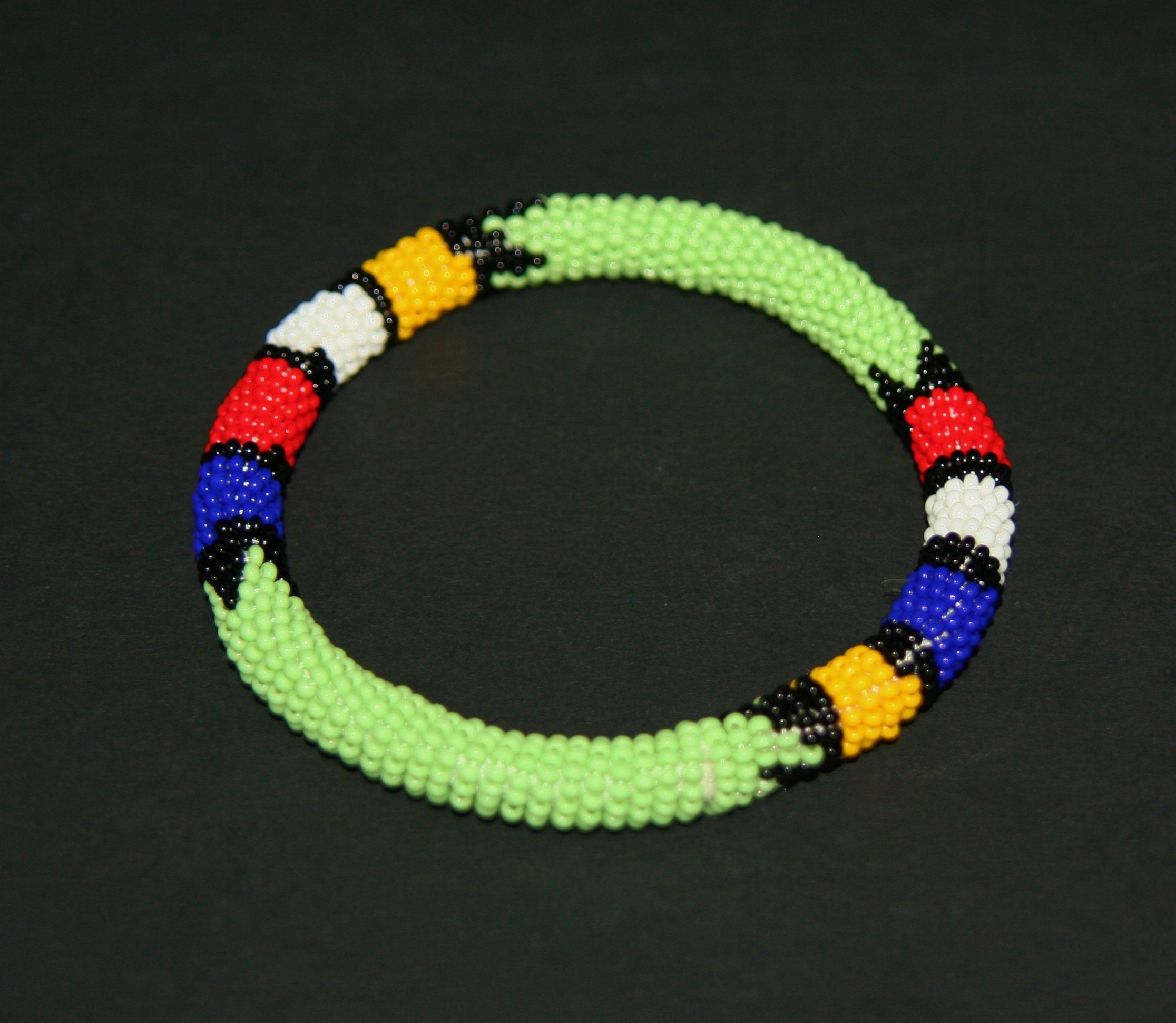 bracelet-african-beaded-zulu-bangle-handmade-in-south-africa-listing
