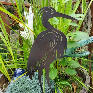 Metal Heron Garden Stake - 18 inch Tall - Bird Garden Stake - Garden decor - yard art