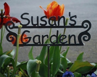 GREAT Mothers Day - Fathers Day Gift - Birthday Gift - Garden Gift - Custom Metal Garden Sign with Name Personalized - 17 Designs -Customize