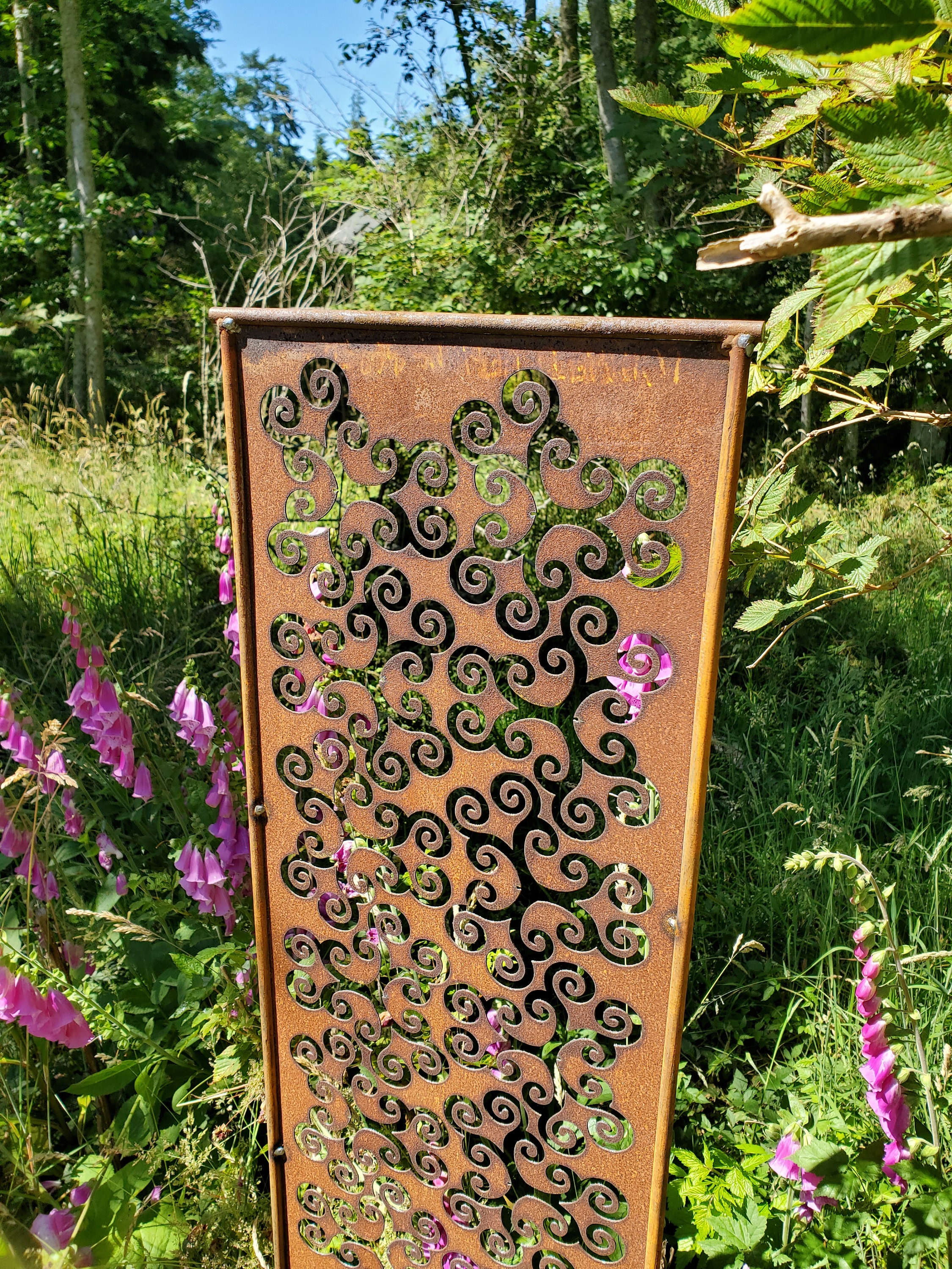 SHIP NOW - NEW Garden Panel - Recycled Steel - Metal Double Swirl - Scrap Panel - Swirl Art - Metal Art - Metal Trellis - Flower Trellis
