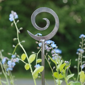 NEW Swirl Metal Garden Stake - Plant Marker Stake