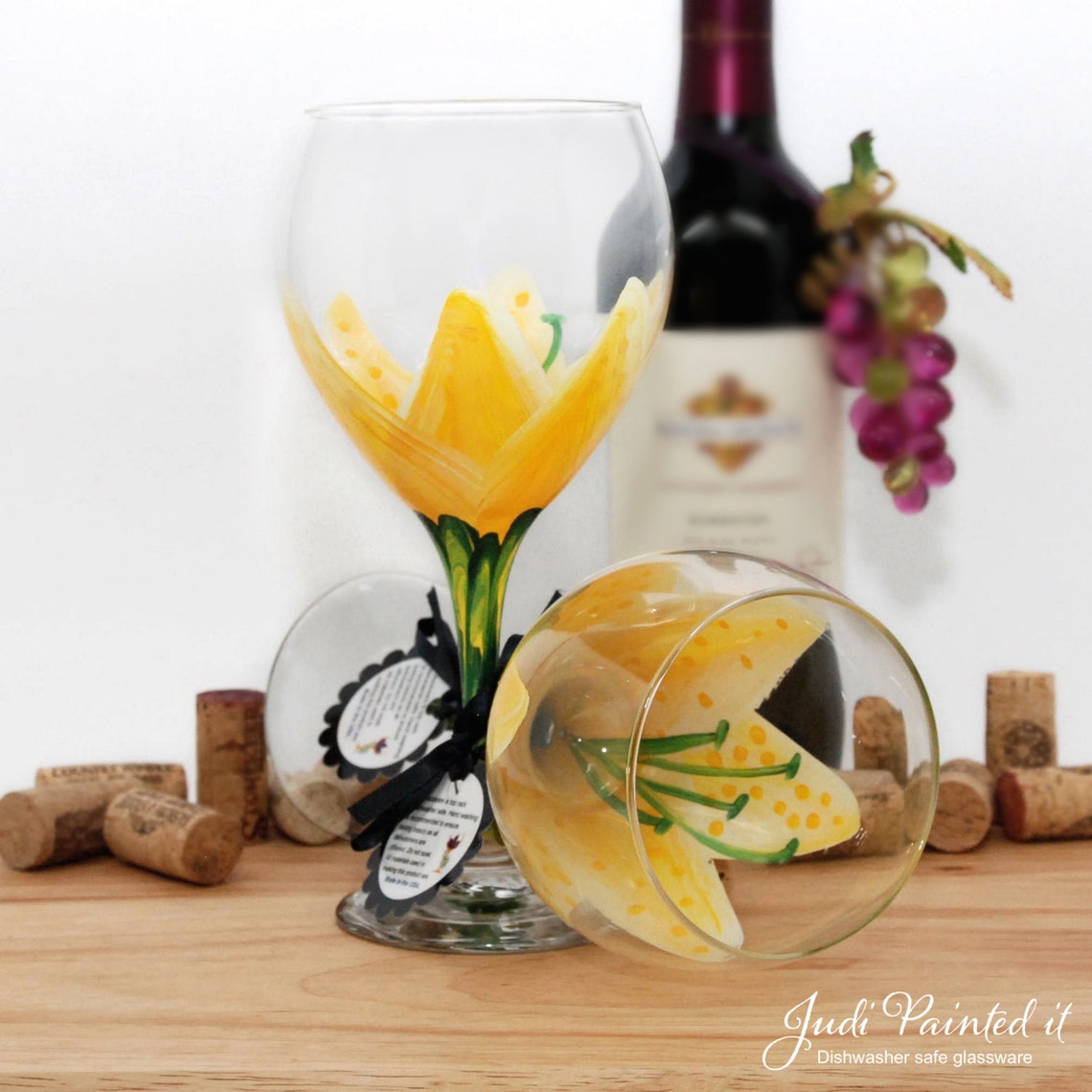 Stargazer Lily, Yellow Painted Wine Glass, Flower Wine Glass