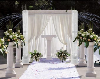 透明な 96”Hx14”W のプラスチック プレキシガラス柱 2 本。アクリル製